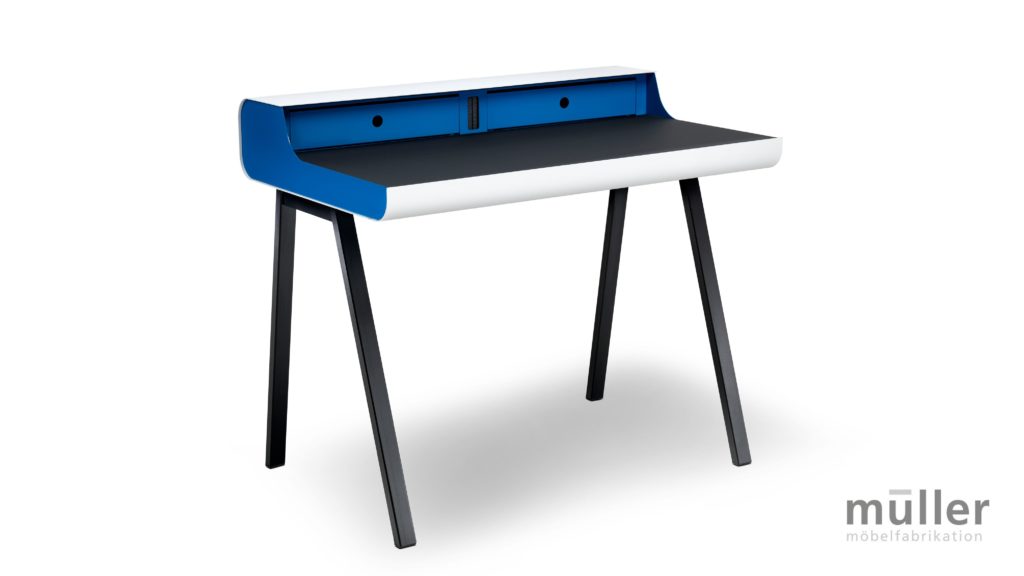Metall Möbel aus der Müller Möbelfabrikation Schreibtisch PS 10