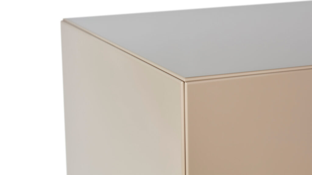 Menos Behr Kommode Y1512 beige Kanten
