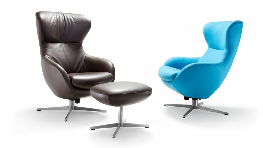 Moebel Meiss Bad Homburg Jester Signet schwarz blau
