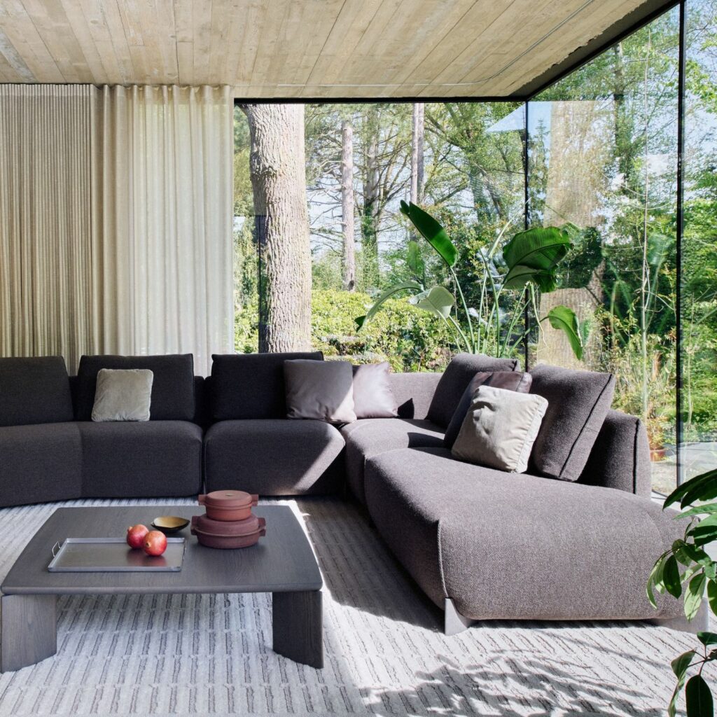 Leolux Sofa Naila