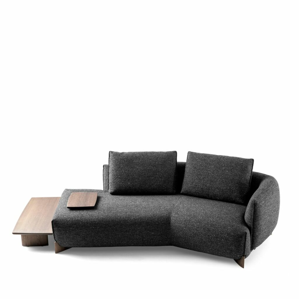 Leolux Sofa Naila mit Tisch