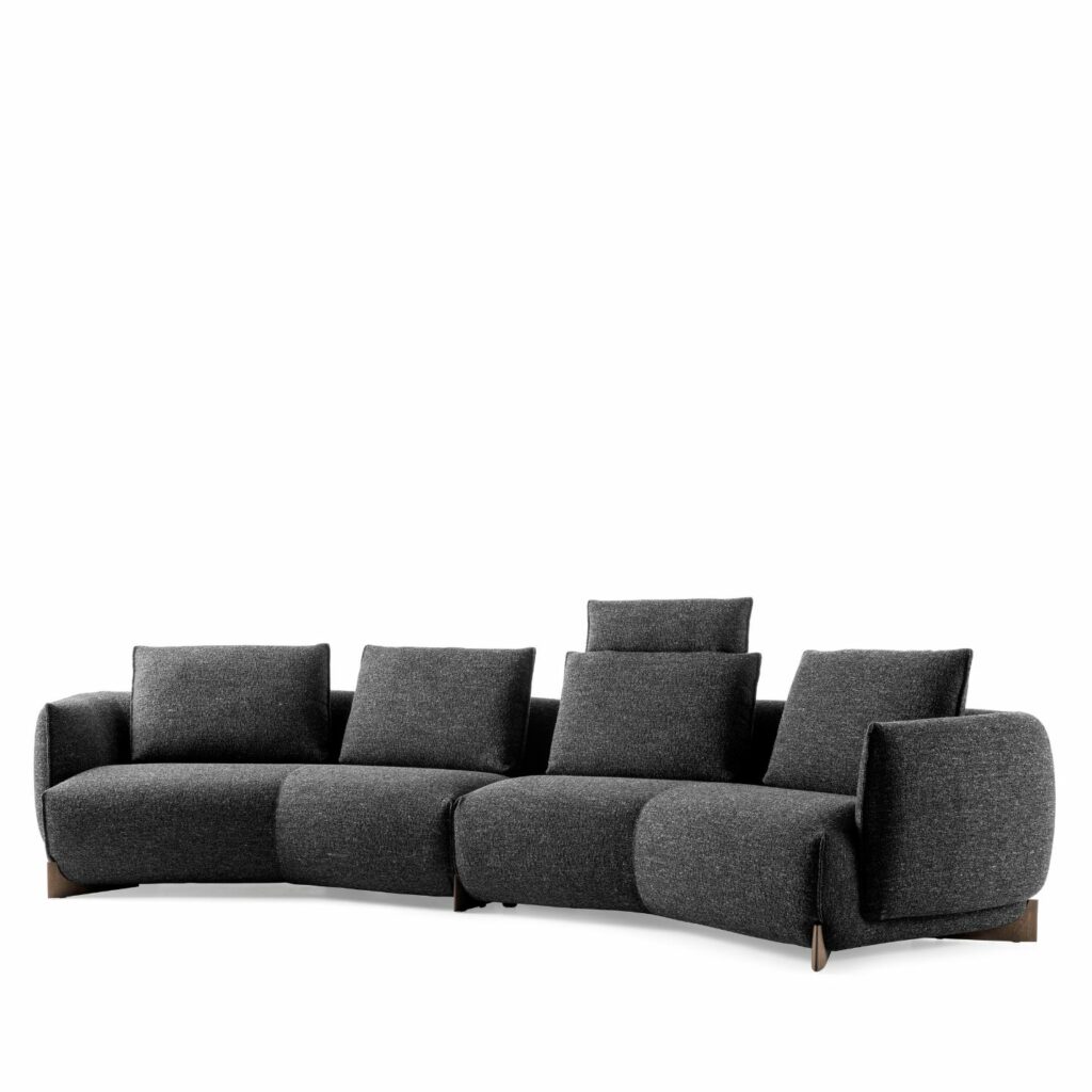Leolux Sofa Naila mit zwei asymetrischen Winkeln von vorne