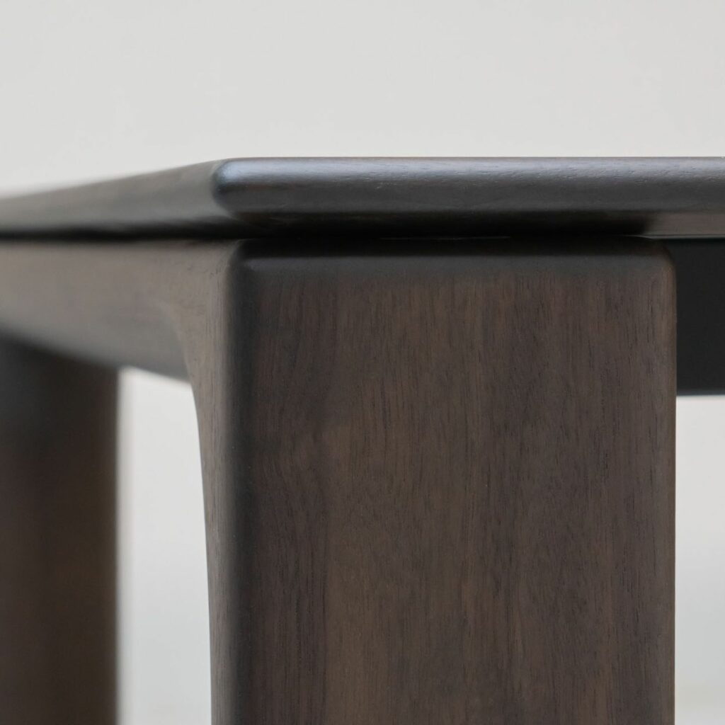 Rodam Esstisch Campa Holz schwarz Detail