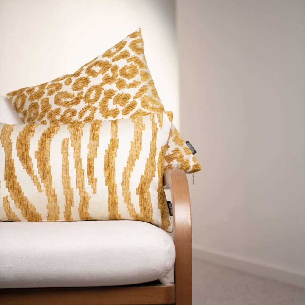 Rohleder Kissen Savannah Leo und Zebra yellow