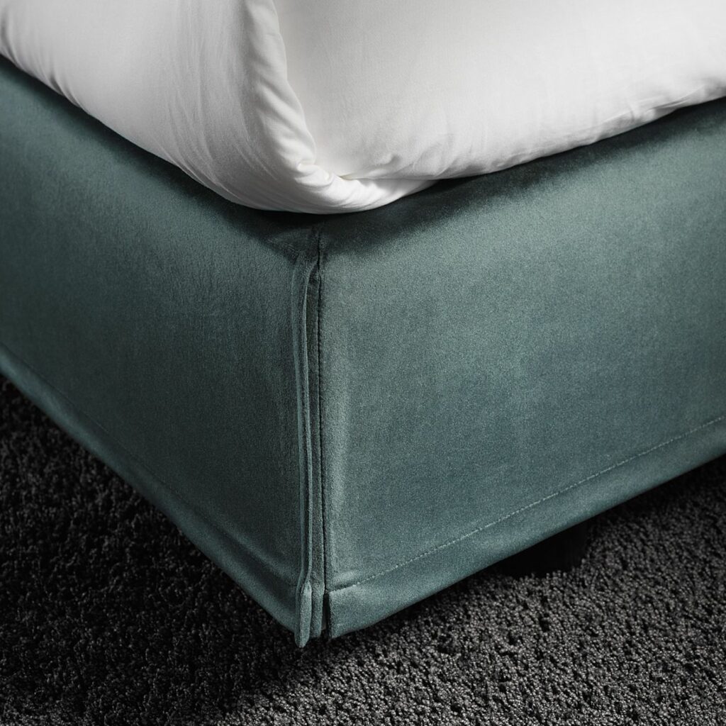 SCHRAMM BETT ORIGINS Angelique Details