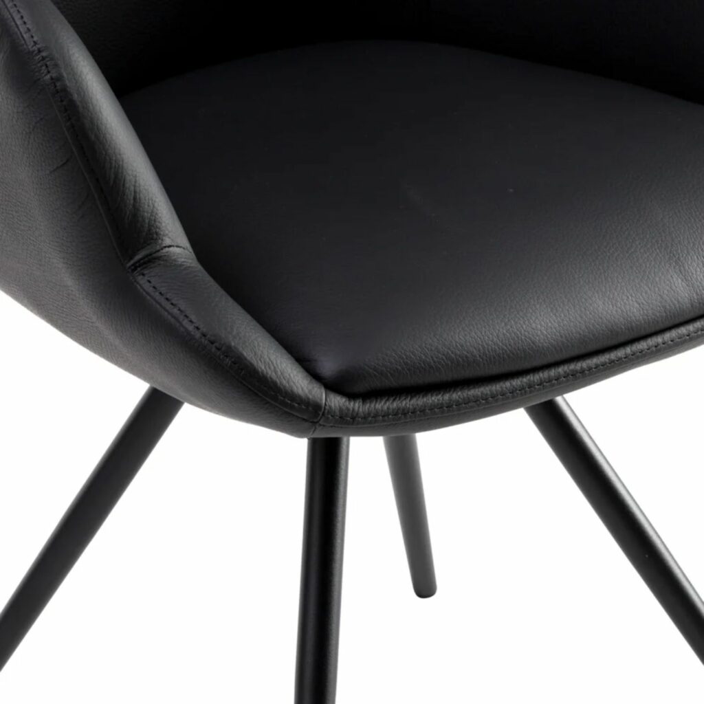 Willisau Stuhl Loreo Leder schwarz Nähte Details
