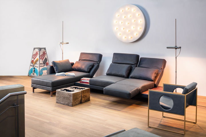 brühl Sofa Moule mit Recamiere und Fußstütze schwarz Leder