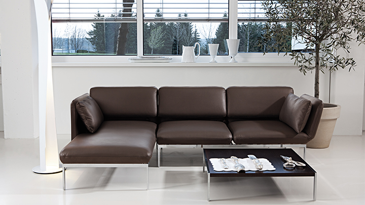 bruehl-roro-sofa