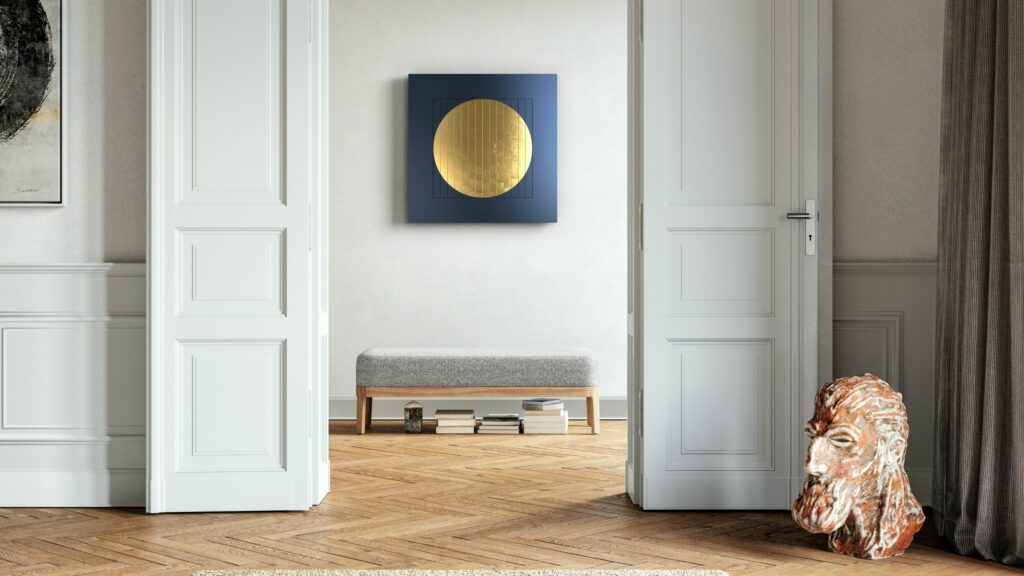 QLOCKTWO Moon Moebel Meiss blau gold