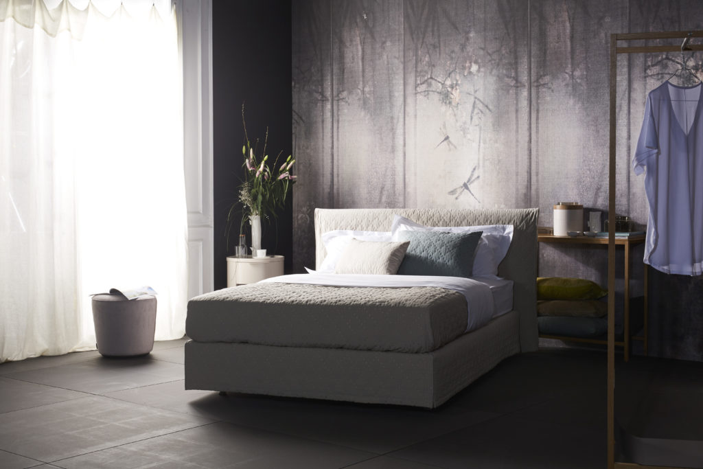 Schramm Purebeds chill