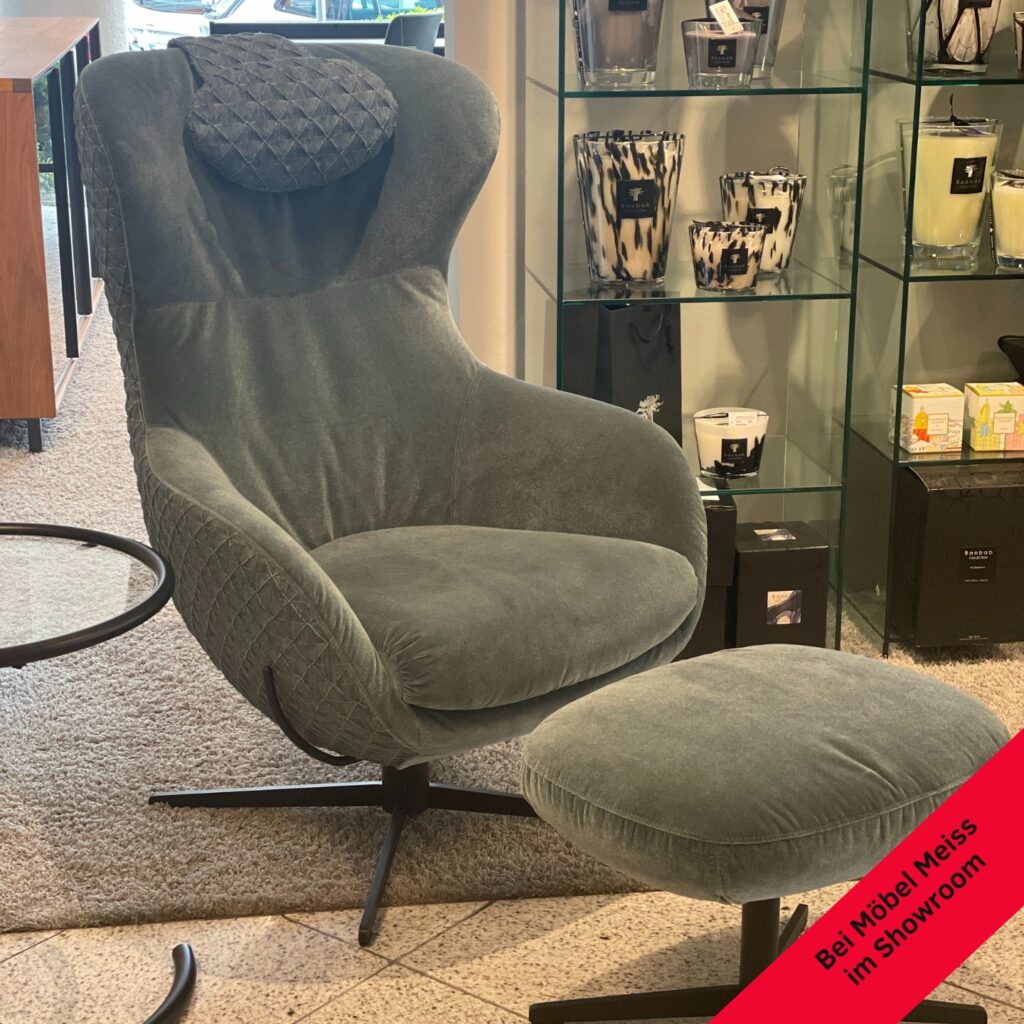 Signet Sessel Jester Moebel Meiss Bad Homburg Signet grau Blau Showroom