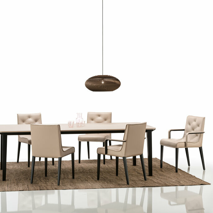 Wittmann csm_Leslie_Tischgruppe_dekoriert_mit_Licht__Nappa_stone__51c9d7b27a